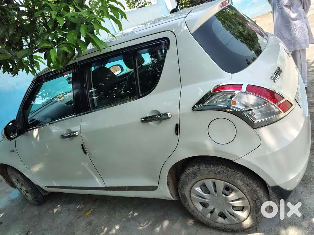 Maruti Suzuki Swift 2017 Diesel 76000 Km Driven