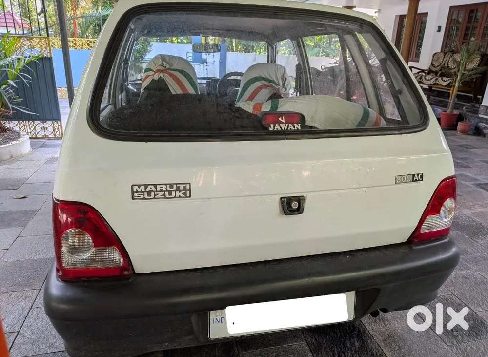 Maruti Suzuki 800 2006