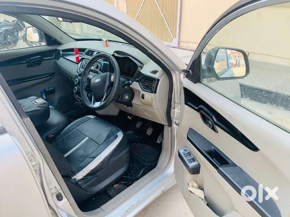 Mahindra Kuv 100 2016 Model