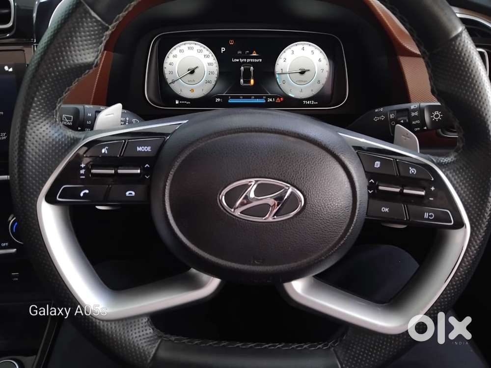Hyundai Alcazar 2.0 Signature (o) Petrol At 6 Str, 2022, Petrol