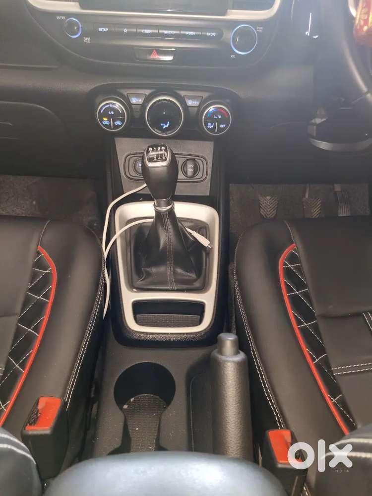 Sunroof Model Best Condition Fully Brand New Car