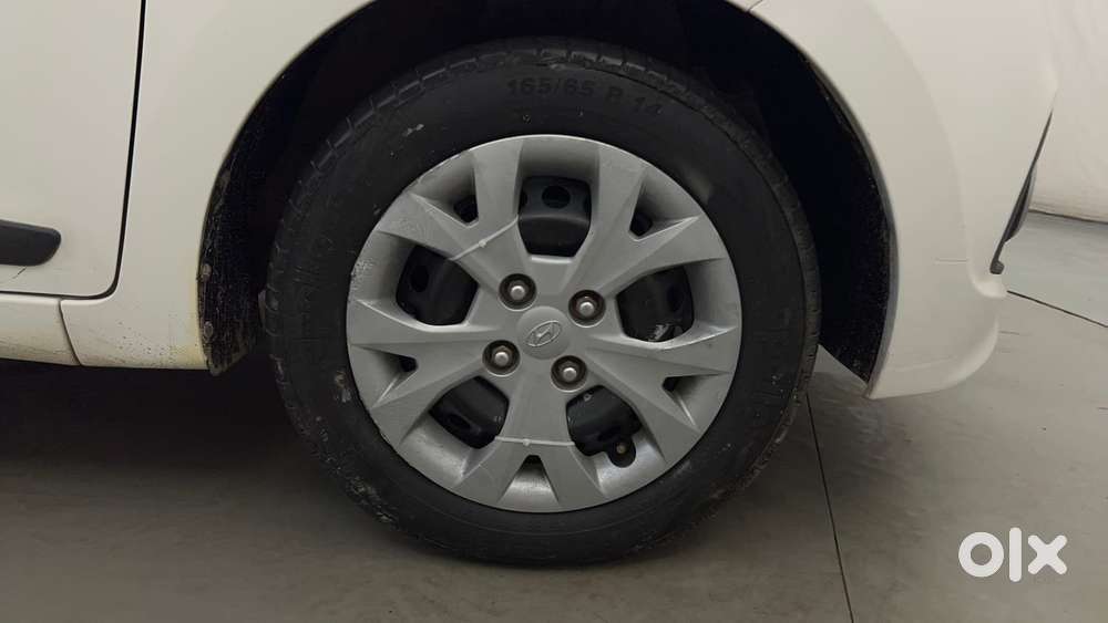 Hyundai Grand I10 1.2 Kappa Sportz, 2016, Petrol