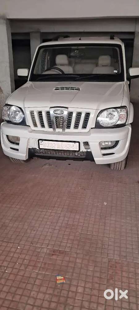 Mahindra Scorpio Bs4
