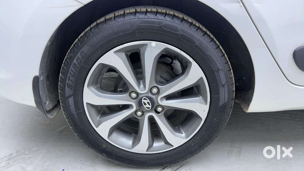 Hyundai Xcent 1.2 Vtvt Sx Option, 2015, Petrol