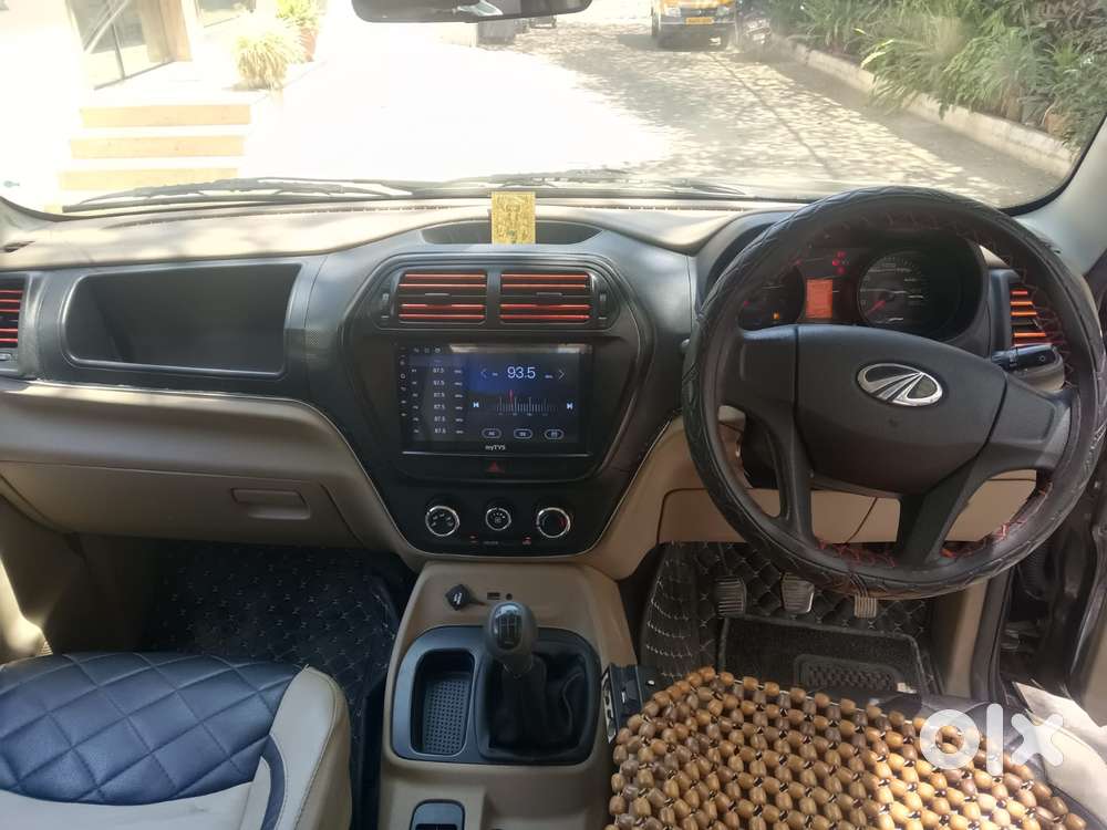 Mahindra Tuv 300 Mhawk100 T8, 2015, Diesel