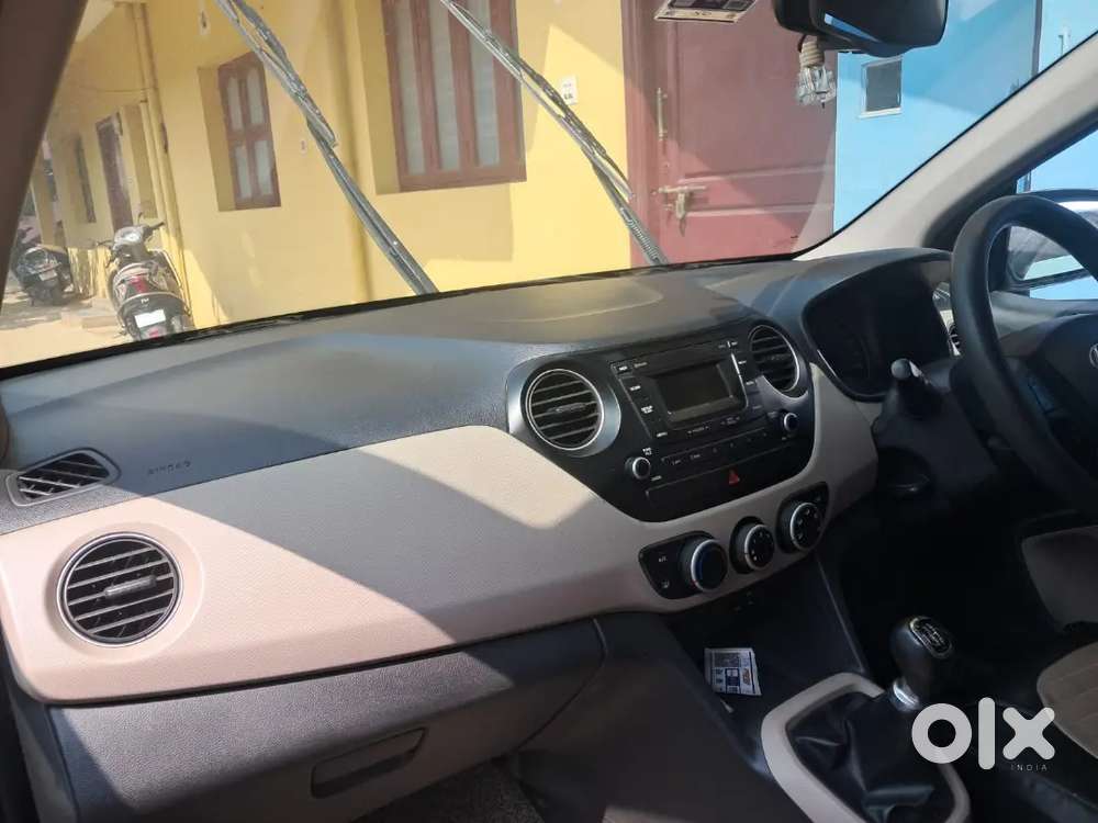 Hyundai Grand I10 Sportz 2016