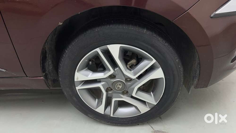 Tata Tigor Xza Plus, 2022, Petrol