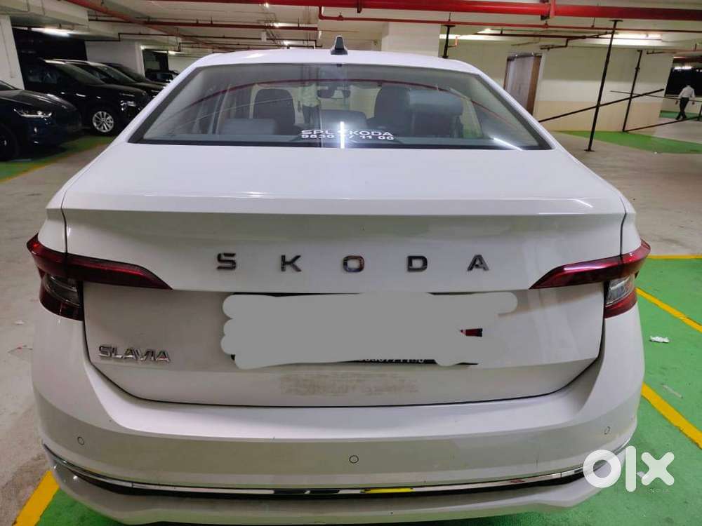 Skoda Slavia Style 1.0l Tsi Mt, 2025, Petrol