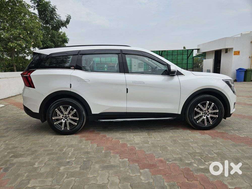 Mahindra Xuv700 2.2 Ax 7 Diesel Mt Str, 2025, Diesel