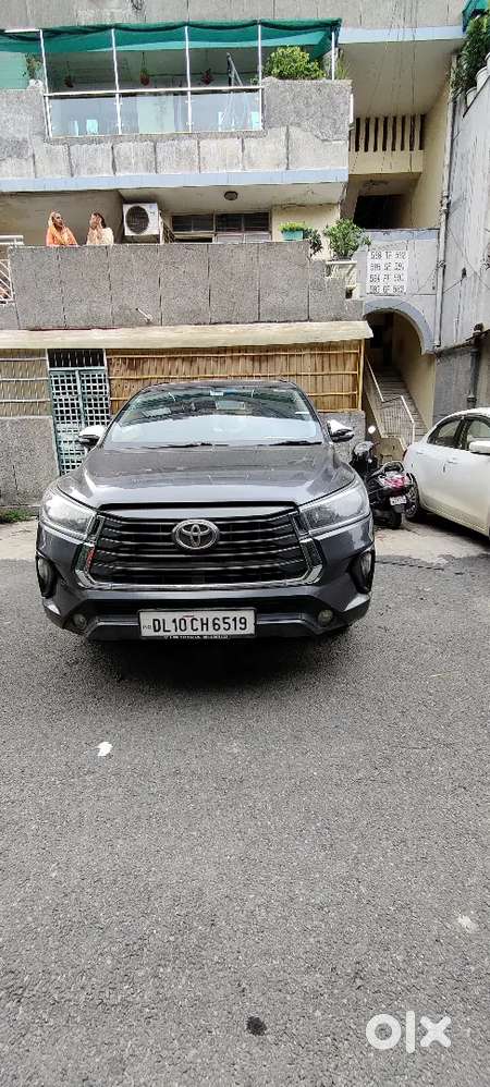 Toyota Innova Crysta 2017 Petrol Automatic 81000 Km Driven