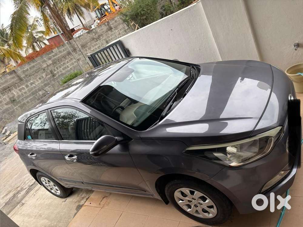 Hyundai I20 2015 Petrol 93000 Km Driven