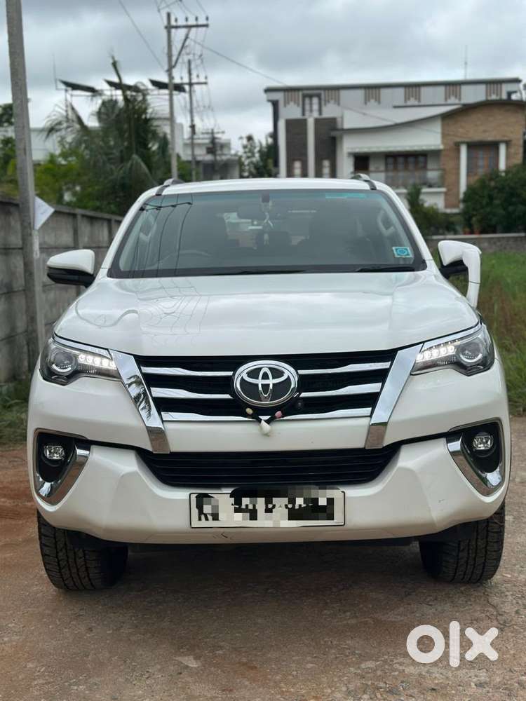 Toyota Fortuner 3.0 4x4 Manual, 2019, Diesel