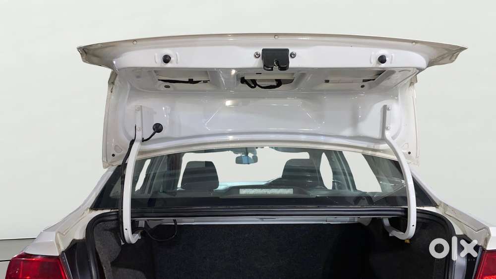 Volkswagen Ameo 1.0 Mpi Comfortline, 2018, Petrol