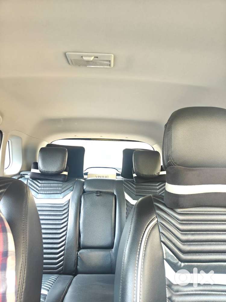 Maruti Suzuki Vitara Breeza Zdi+ Dual Tone