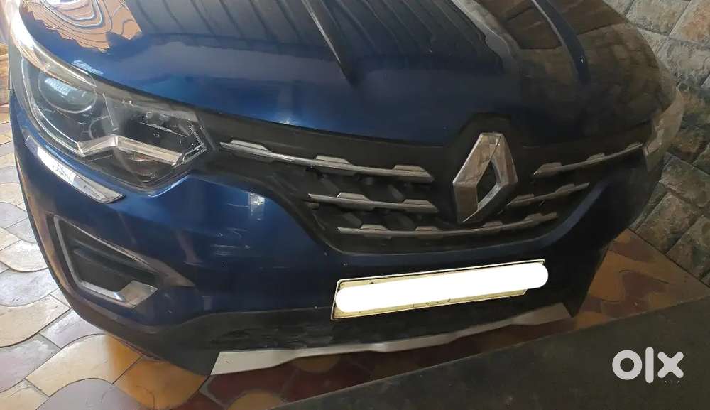 Less Driven Perfect Condition 7 Seater Car For Immediate Sale