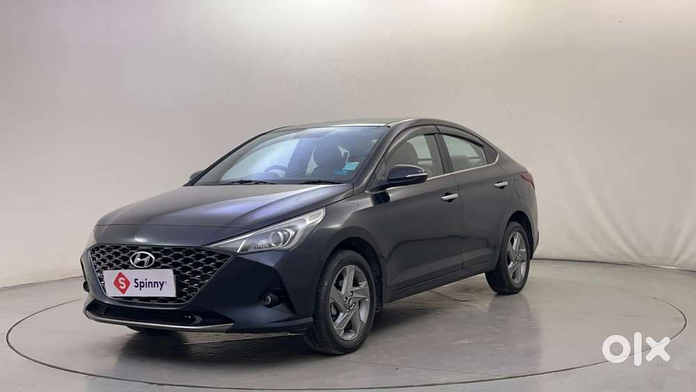 Hyundai Verna 1.5 Sx Ivt, 2022, Petrol