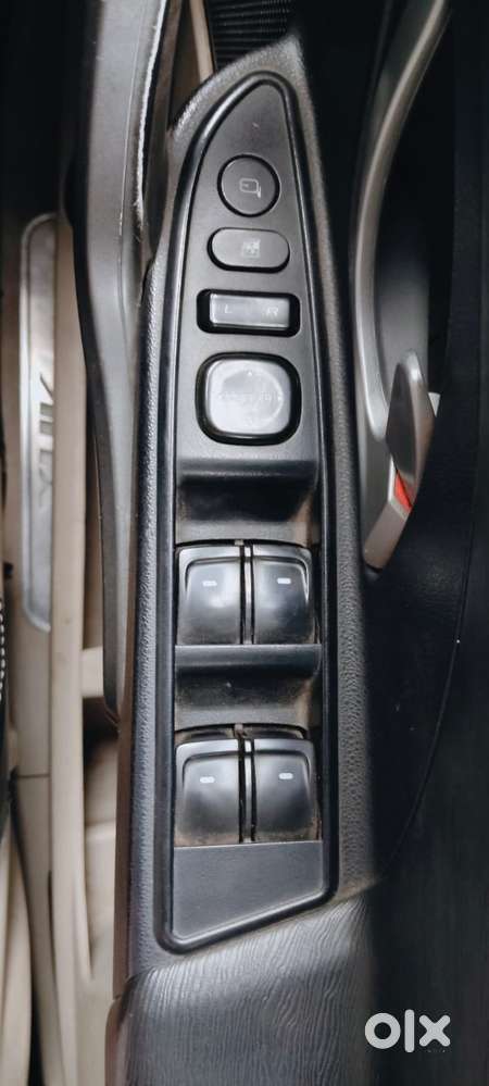Mahindra Xuv500 2.2 W10, 2016, Diesel