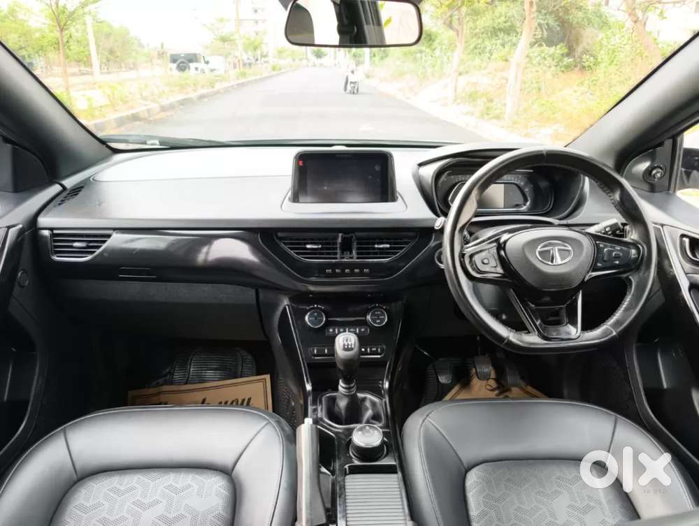 Tata Nexon 1.2 Revotron Xz Plus, 2022, Petrol