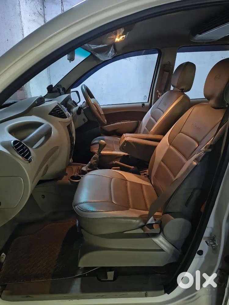 Mahindra Quanto 2013 Diesel Well Maintained