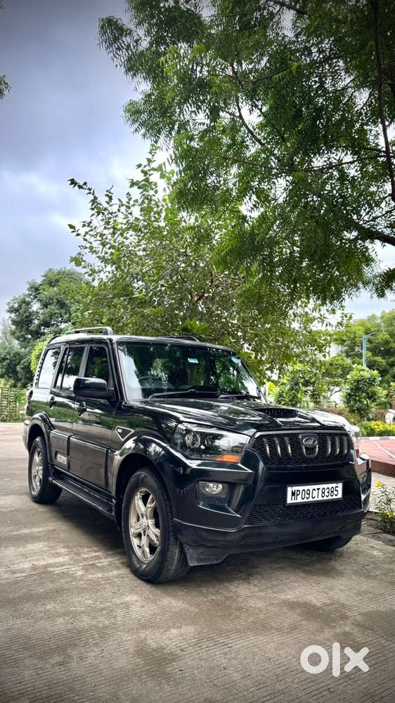 Mahindra Scorpio S10 Automatic 4x4
