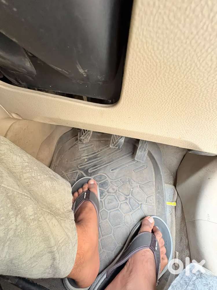 Maruti Suzuki Dzire Tour 2018