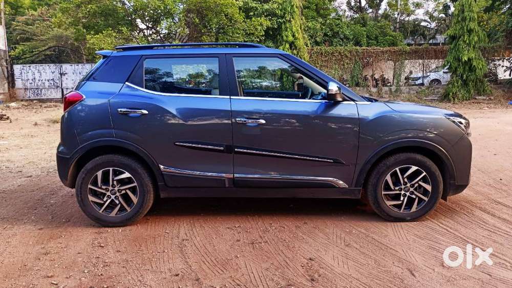 Mahindra Xuv300 W8, 2022, Petrol