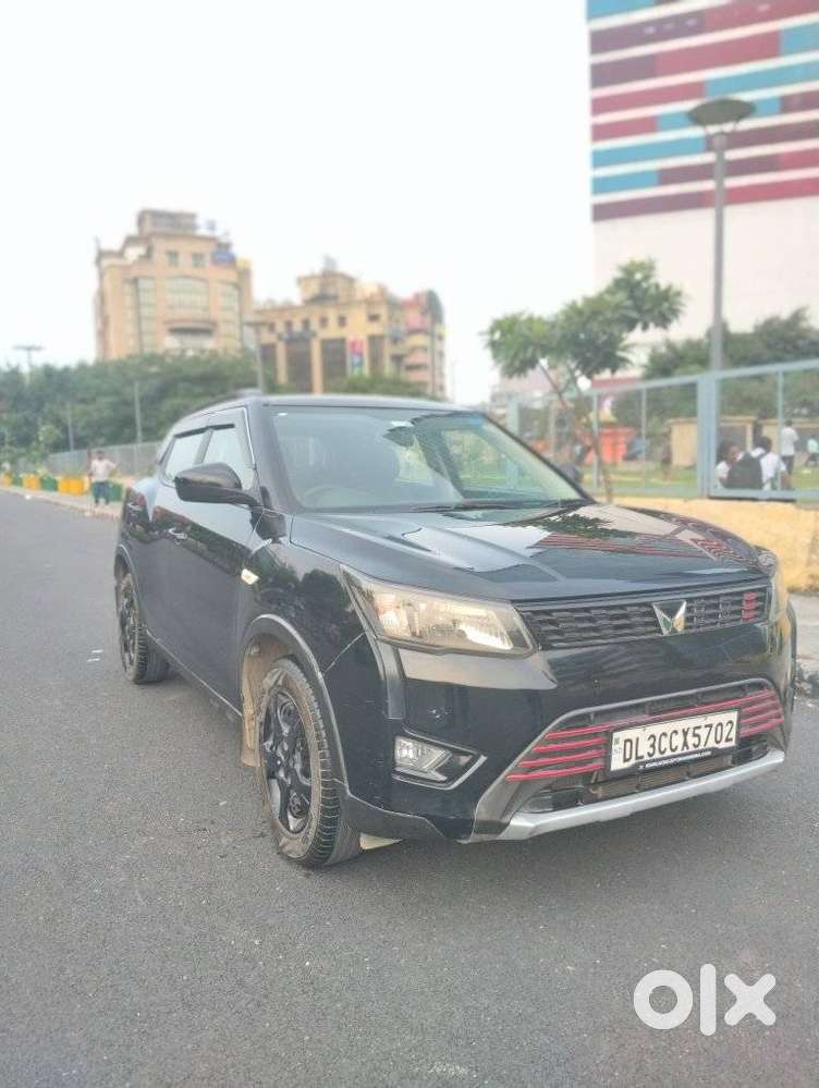 Mahindra Xuv300 W6, 2023, Petrol