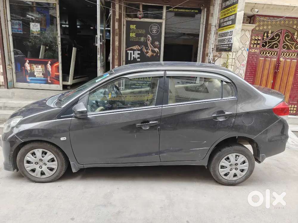 Honda Amaze 2015 Petrol 27000 Km Driven