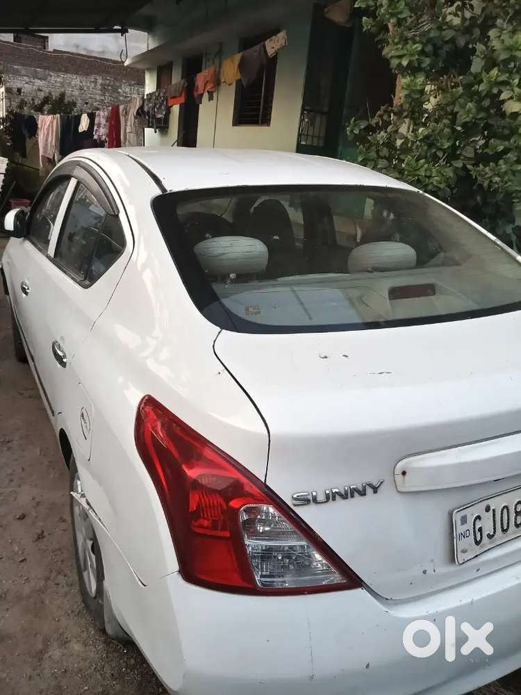 Nissan Sunny 2012 Diesel Well Maintained
