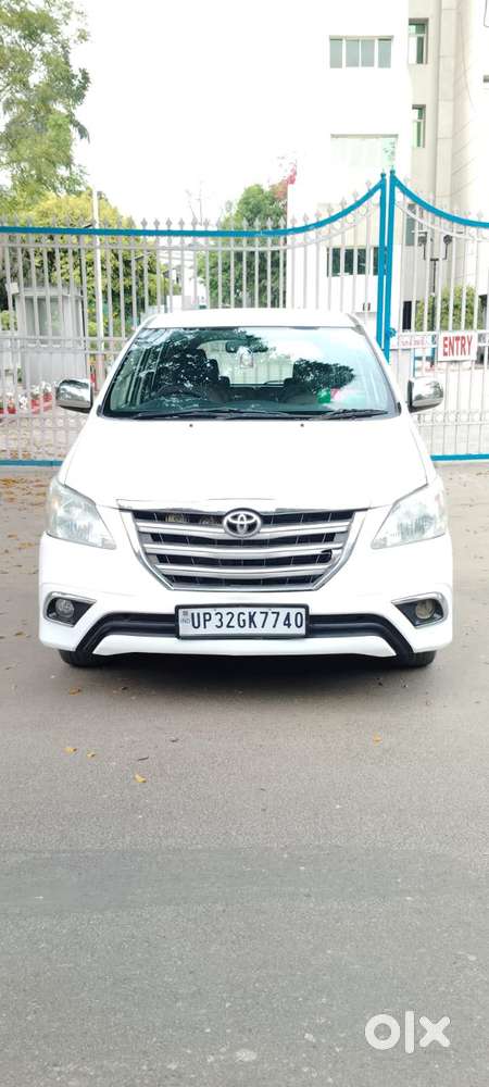 Toyota Innova 2.5 G (diesel) 7 Seater, 2015, Diesel