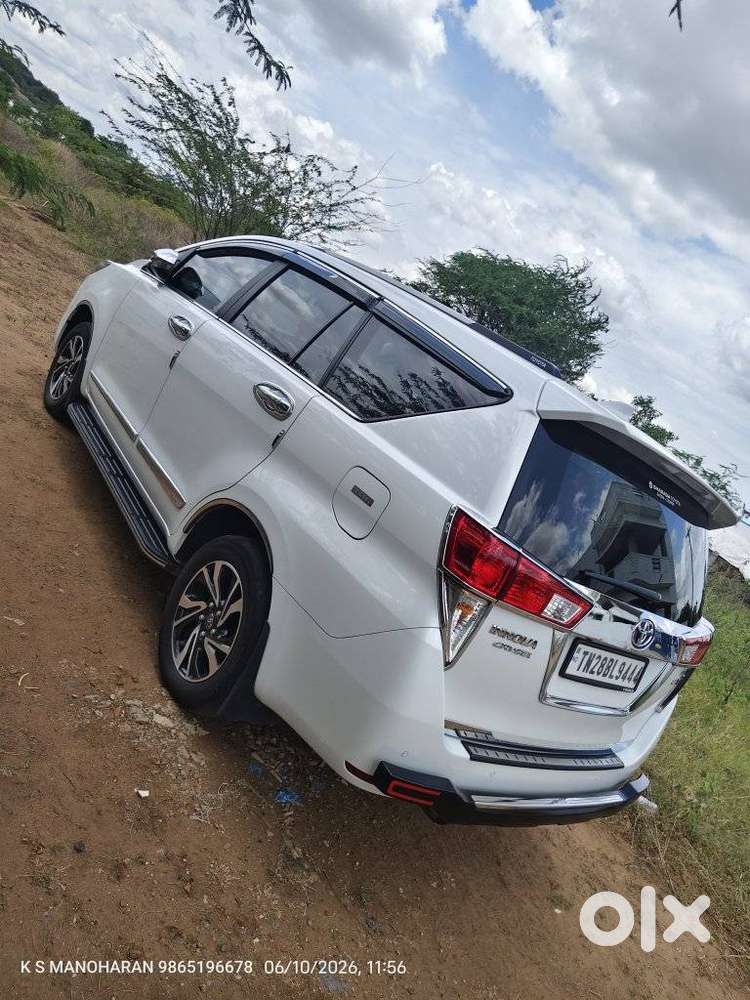 Toyota Innova Crysta 2.4 Gx Limited Edition 8 Str, 2025, Diesel