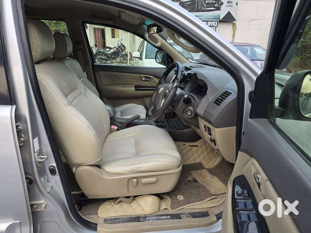 Toyota Fortuner 3.0 4x2 Automatic, 2012, Diesel