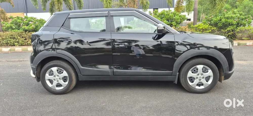Mahindra Xuv 3xo 2025 Petrol 14000 Km Driven