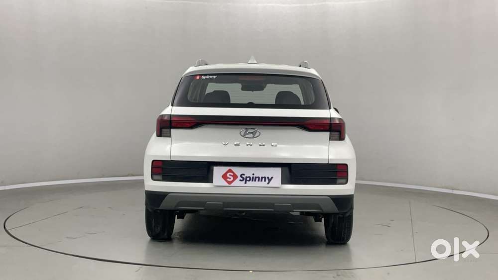 Hyundai Venue [2022-ongoing] 1.2 S, 2023, Petrol