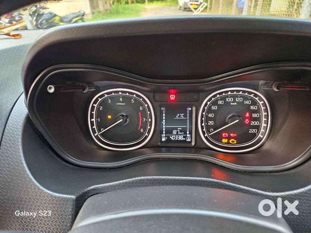 Excellent Condition, Well Maintained Maruti Brezza Petrol Manual
