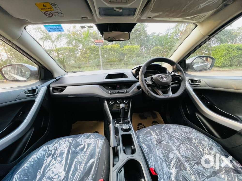 Tata Nexon 2022 Automatic Sunroof Petrol 47000 Km Driven