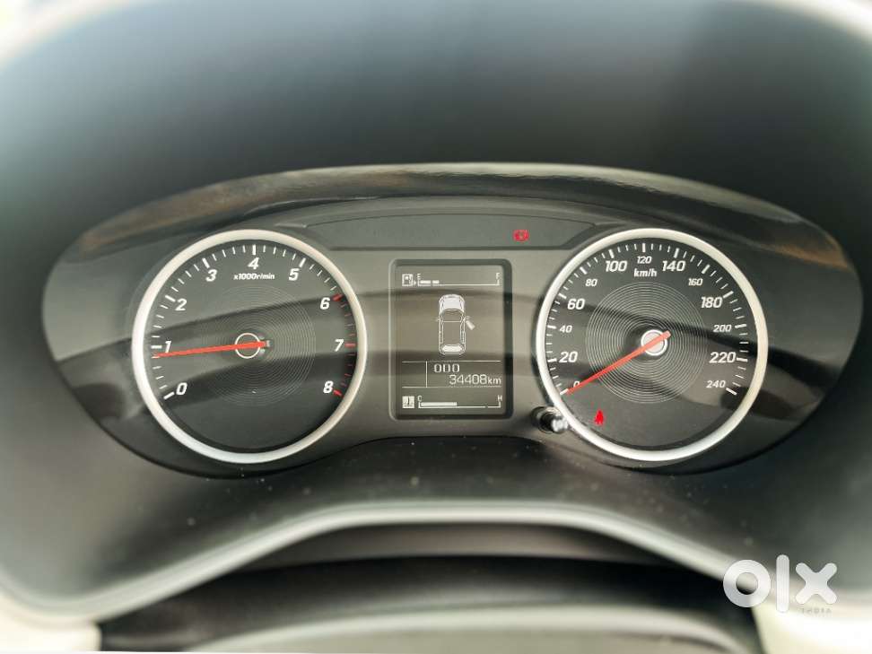 Mg Hector Plus, 2021, Petrol