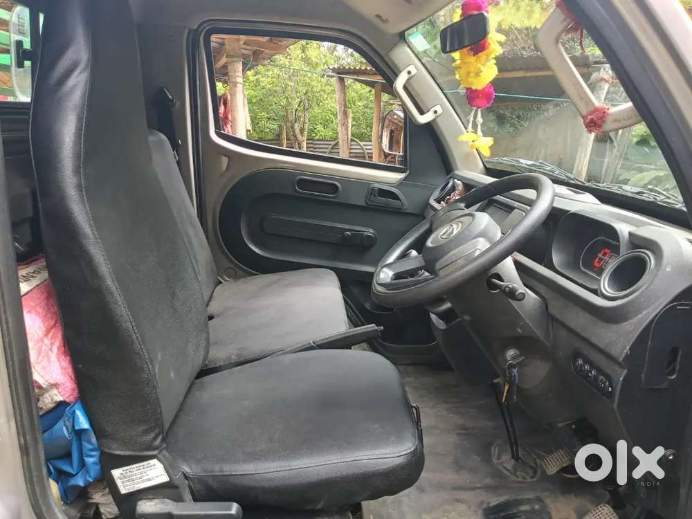 Tata Intra V10