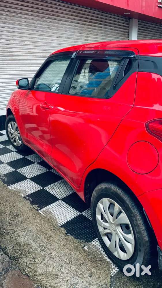 Swift 2022 Vxi Petrol Automatic