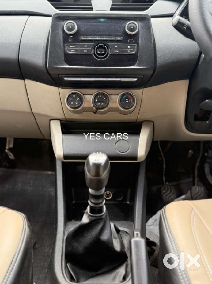 Renault Triber Rxl, 2022, Petrol