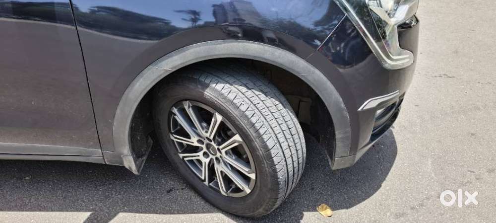 Mahindra Xuv700 2.2 Ax 7 Diesel At Str, 2022, Diesel