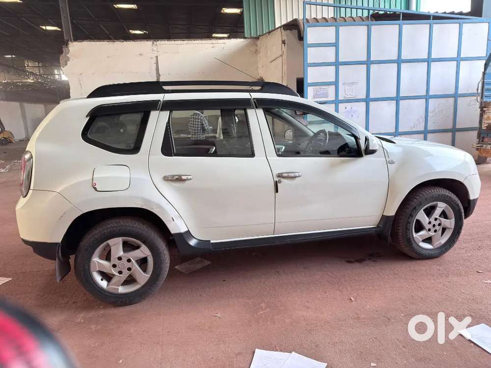 Duster White Colour Best Condition