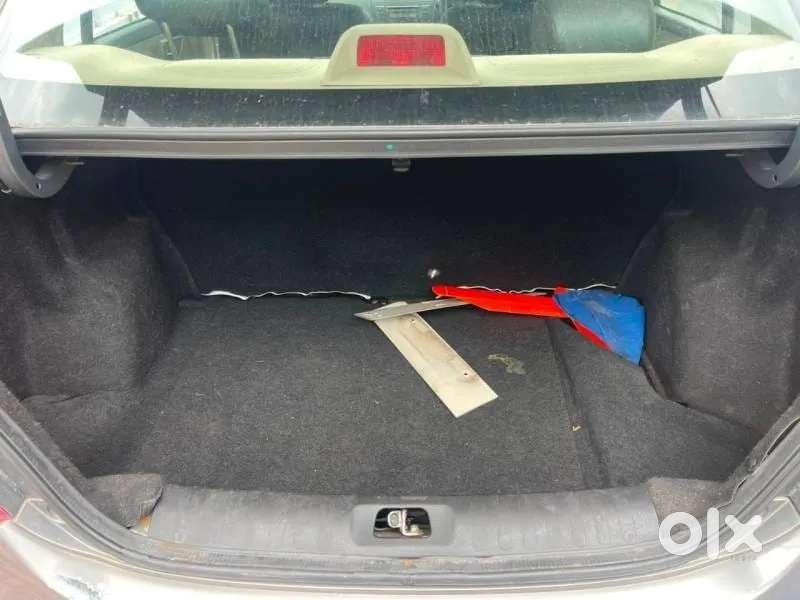 Maruti Suzuki Swift Dzire 1.3 Vxi, 2014, Petrol