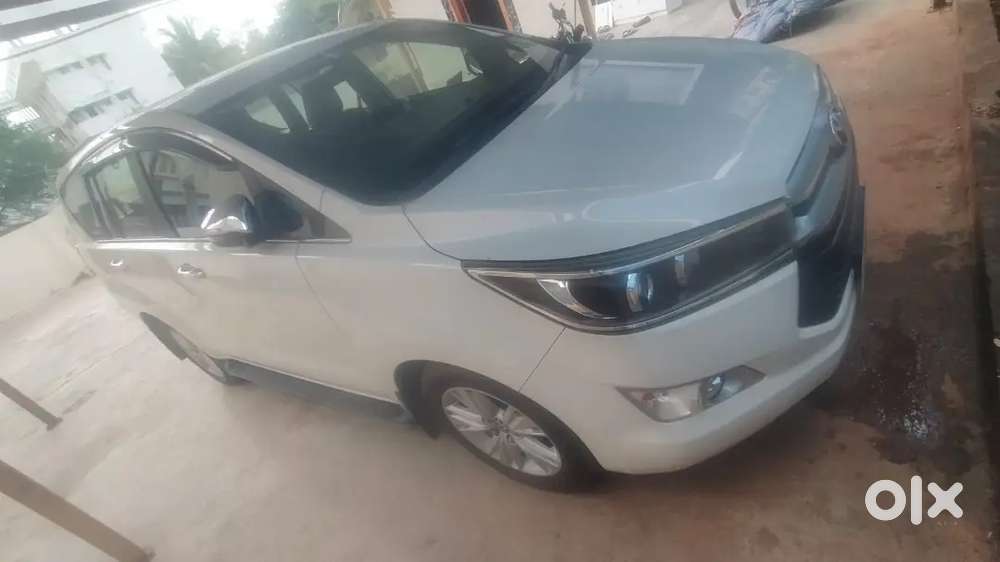 Toyota Innova Crysta 2019 Diesel 65000 Km Driven