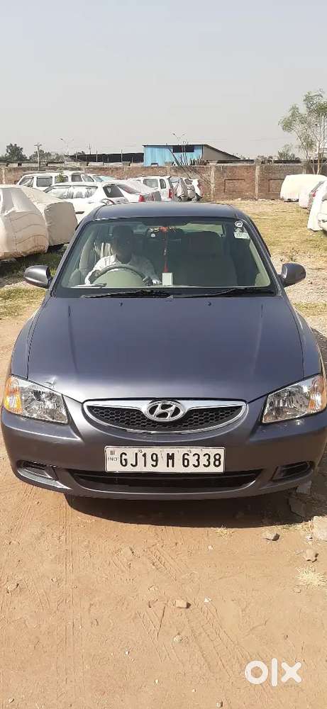 Hyundai Accent Petrol 2011 Gl Petrol At