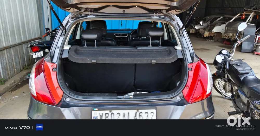 Maruti Suzuki Swift 2017 Diesel 74000 Km Driven