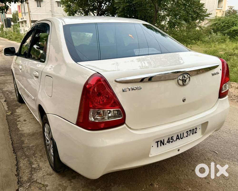Toyota Etios G Exclusive, 2011, Petrol