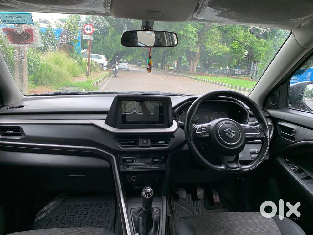 Maruti Suzuki Brezza 1.5 Vxi Smart Hybrid, 2022, Petrol