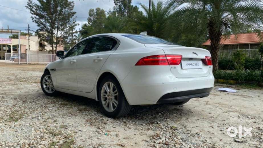 Jaguar Xe Prestige, 2017, Petrol
