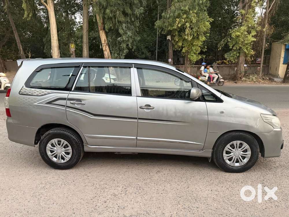 Toyota Innova 2.5 Gx 7 Str Bs-iii, 2016, Diesel